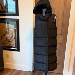 CALIA by Carrie Underwood Long Black Hooded Puffer Vest